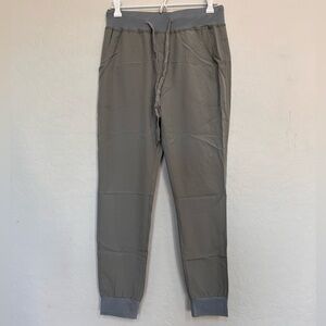 Halara grey drawstring sweatpants size small